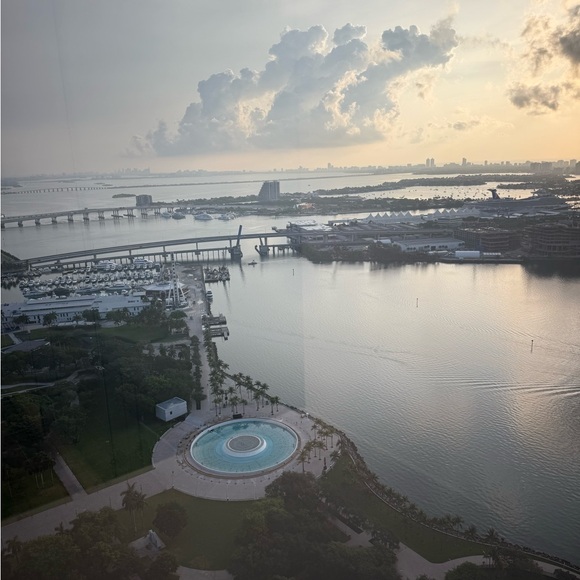 Meet your Posher, Nilda - Picture 9 of 16